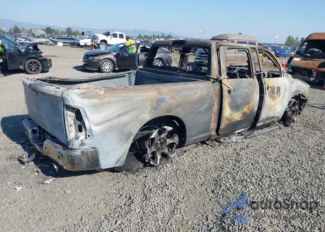 2017 Ram 1500 Laramie 4X4 6'4 Box z USA, uszkodzony, nr VIN 1C6RR7VT8HS721442